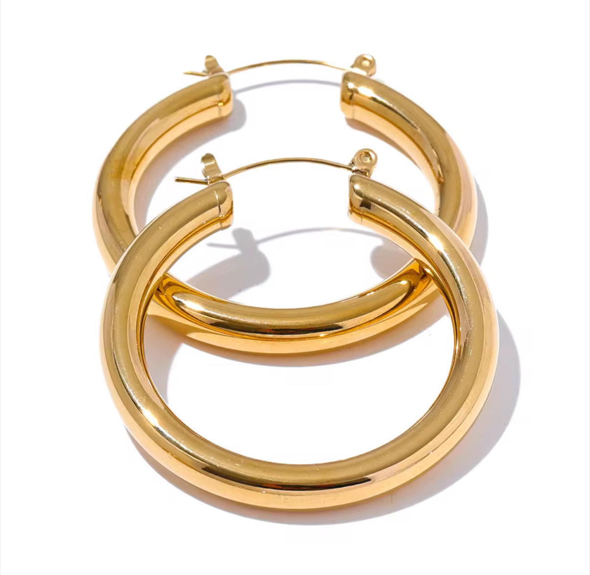 Audrey Hoops (Medium)