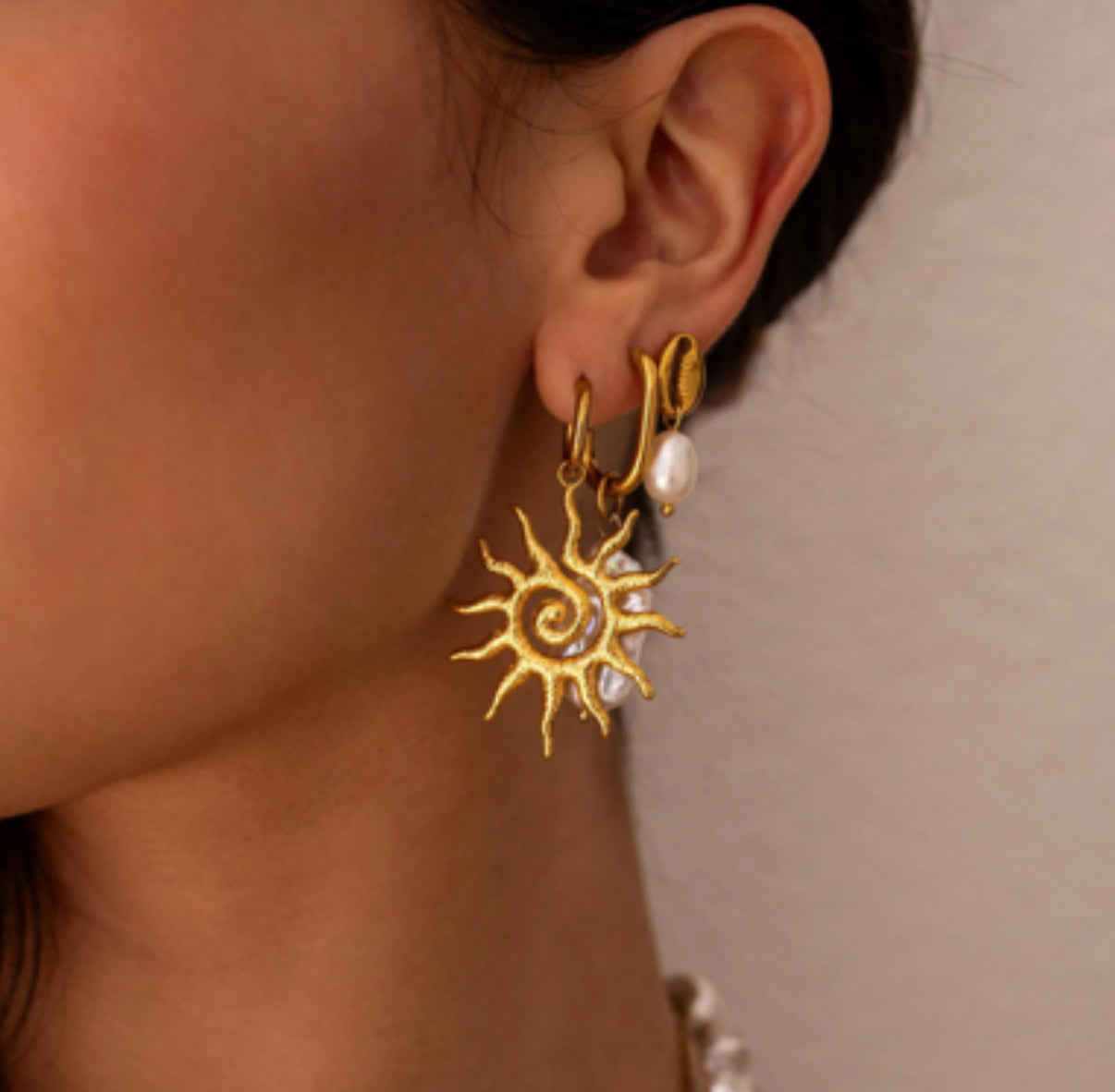 Sol Hoops