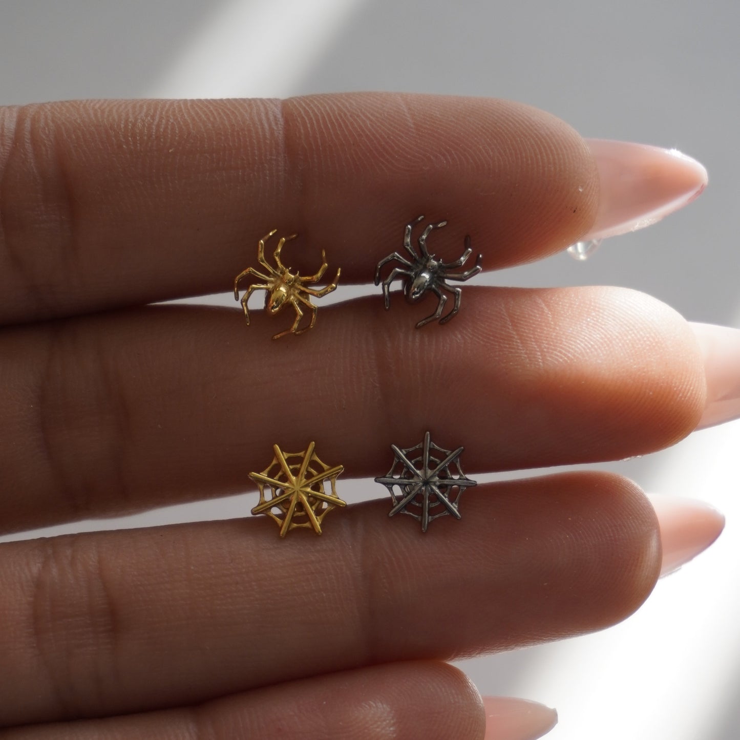 Spider Stud