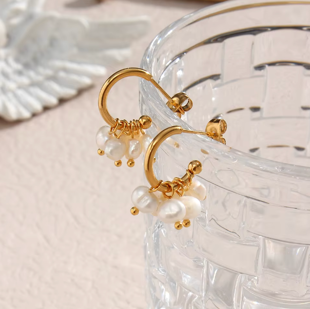 Celine Hoops