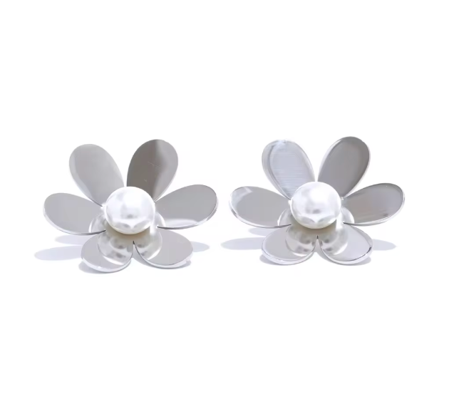 Delilah Earrings