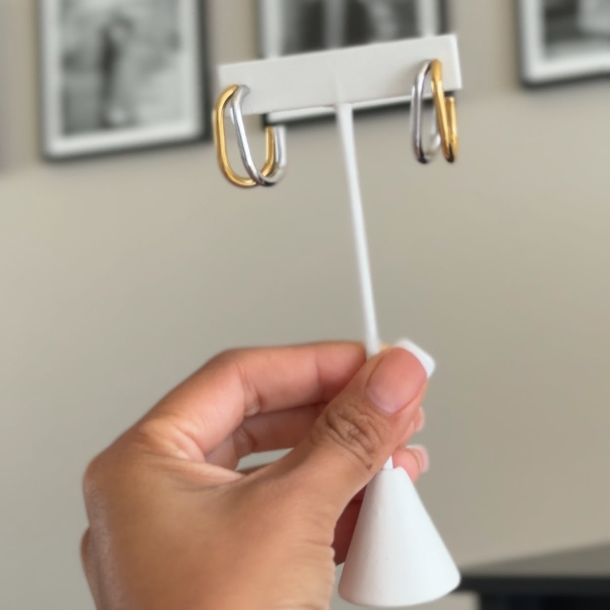 Aria Hoops