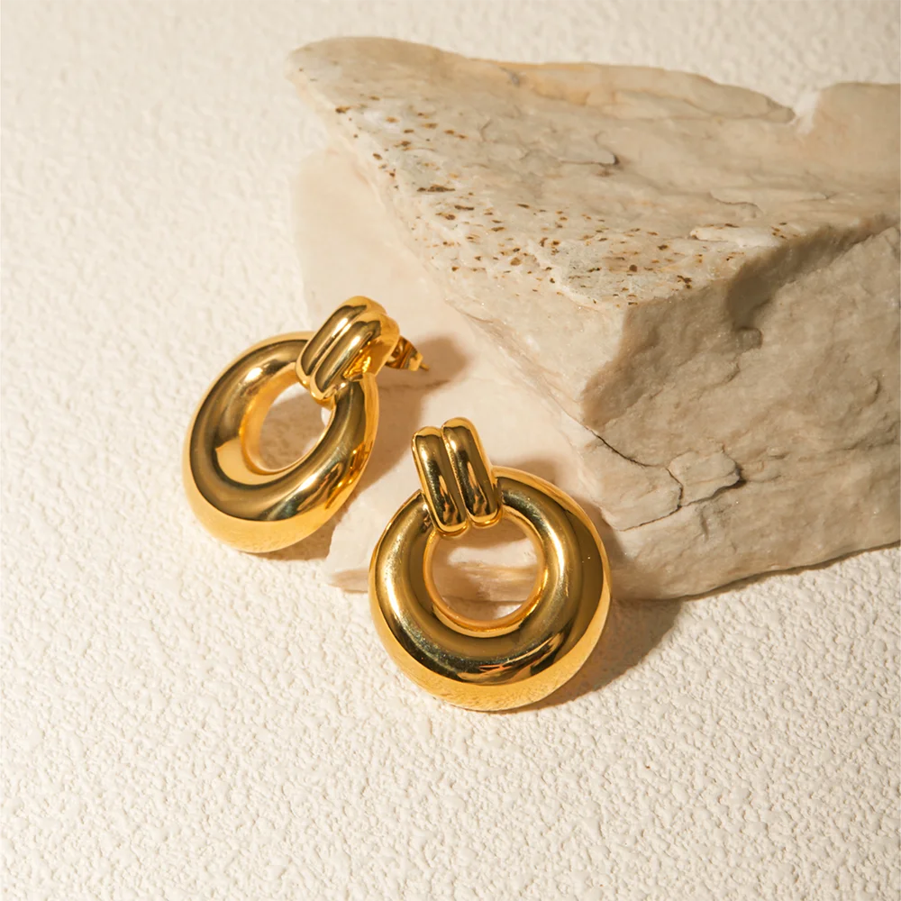 Circle Earrings