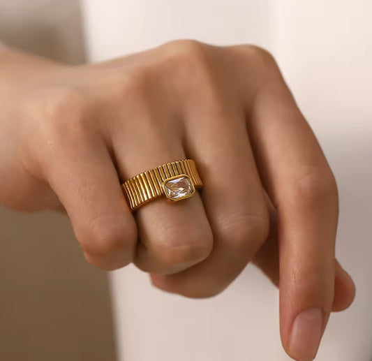 Old Money Ring